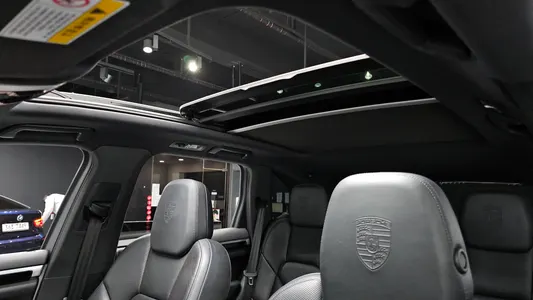 Porsche 카이엔 3.0 2017 16