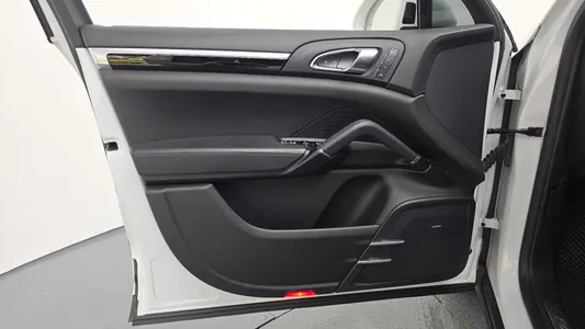 Porsche 카이엔 3.0 2017 24
