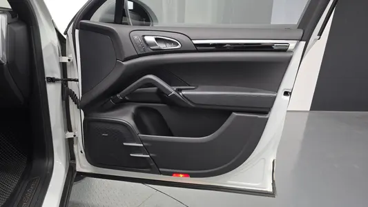 Porsche 카이엔 3.0 2017 25