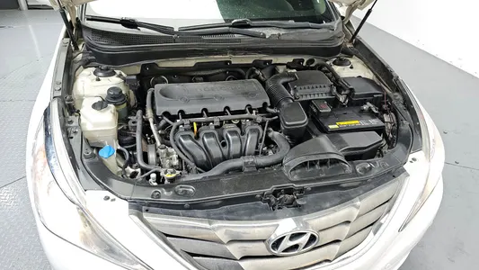 Hyundai YF Y20 2009 6