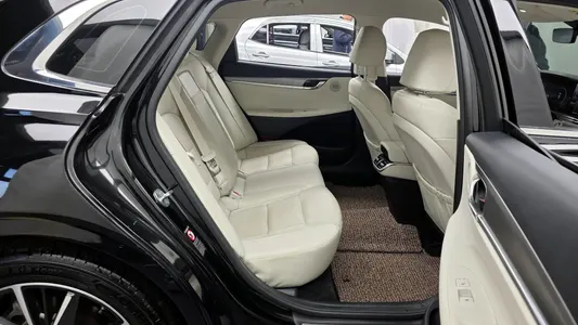 Hyundai IG 2.5 2021 12