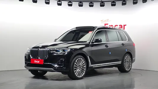 BMW X7 (G07) xDrive 40i 7 2022