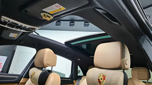 Porsche 마칸 2.0 2018 23
