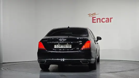 Genesis EQ900 3.8 GDI AWD 2016 4