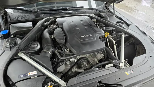 Genesis EQ900 3.8 GDI AWD 2016 6