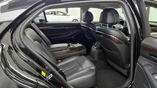 Genesis EQ900 3.8 GDI AWD 2016 12