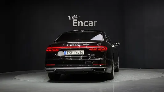 Audi A8 (D5) 55 TFSI LWB 2021 4