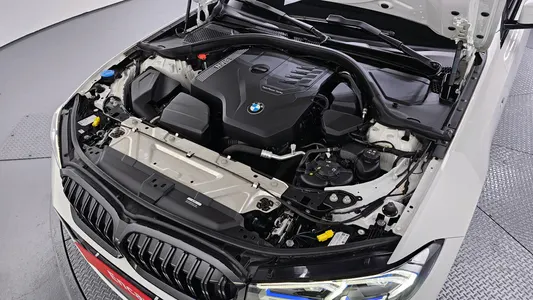 BMW 3 Series (G20) 320i M 2022 6
