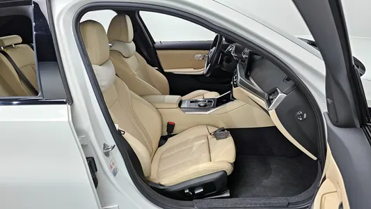 BMW 3 Series (G20) 320i M 2022 12