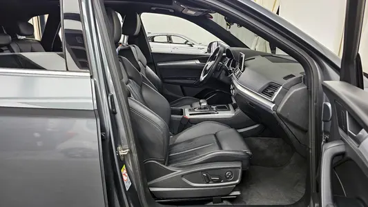 Audi Q5 (FY) 40 TDI 2020 11