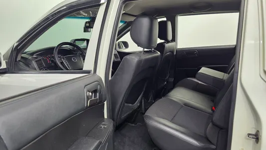 KG Mobility 코란도 스포츠 CX7 4WD 2014 11