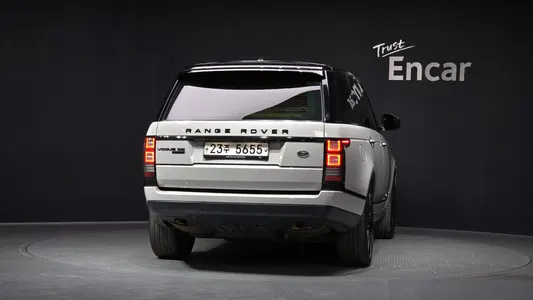 Land Rover 4 4.4 SDV8 Vogue SE 2014 4