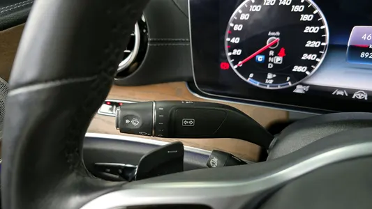 Mercedes-Benz E-Class W213 E300 4MATIC 2020 28
