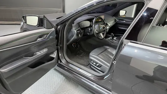 BMW 6 Series GT (G32) 630i xDrive M 2019 10