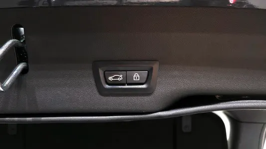 BMW 6 Series GT (G32) 630i xDrive M 2019 19