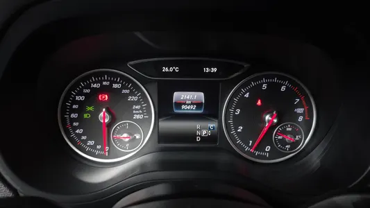 Mercedes-Benz B-Class W246 B220 2018 8
