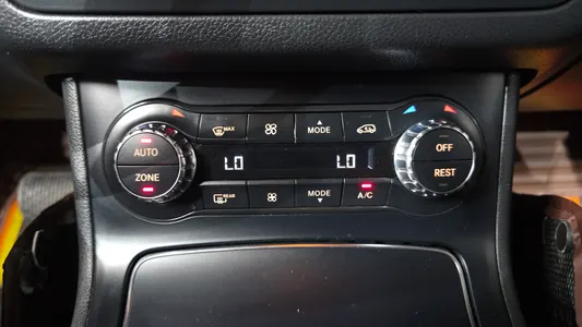 Mercedes-Benz B-Class W246 B220 2018 15