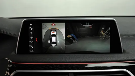 BMW 7 Series (G11) 740Li xDrive M 2018 15