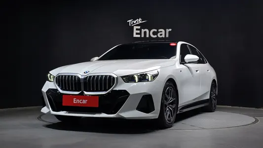 BMW 5 Series (G60) 520i M 2024