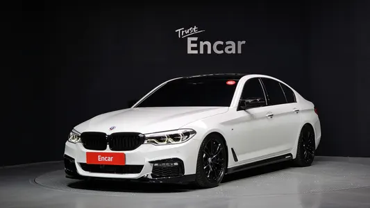 BMW 5 Series (G30) 530i M 2017