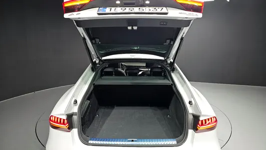 Audi A7 (4K) 45 TDI 2022 20