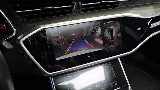 Audi A7 (4K) 45 TDI 2022 16
