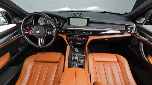 BMW X5M (F15) 4.4 2015 7