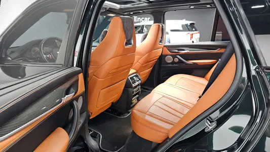 BMW X5M (F15) 4.4 2015 11