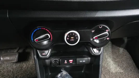 Kia (JA) 2019 17