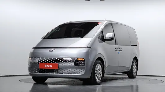 Hyundai Staria L3.5 5 2022