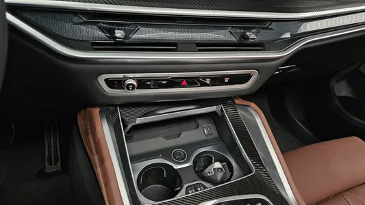 BMW X6 (G06) xDrive40i M 2025 18