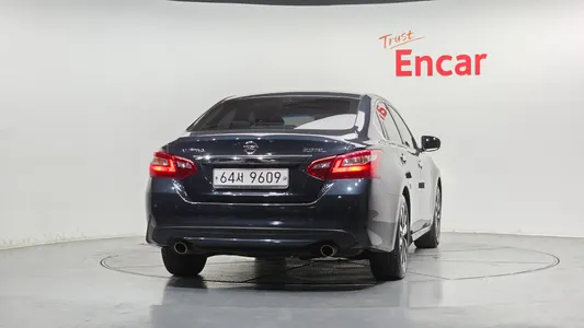 Nissan 알티마 2.5 2018 4
