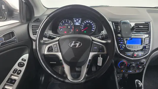 Hyundai () 1.4 VVT 2014 14