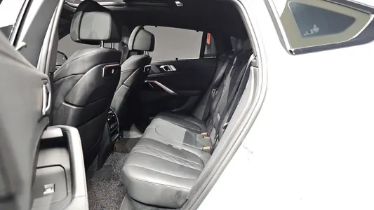 BMW X6 (G06) xDrive40i M 2024 26