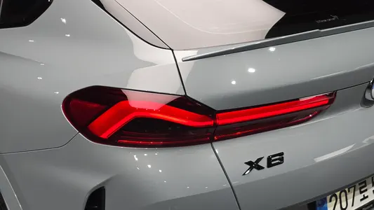 BMW X6 (G06) xDrive40i M 2024 23