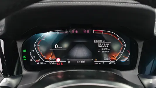 BMW 4 Series (G22) 420i M 2022 8