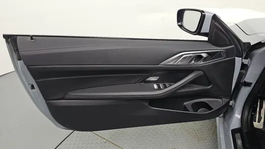 BMW 4 Series (G22) 420i M 2022 24