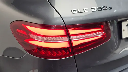 Mercedes-Benz GLC-Class X253 GLC350e 4MATIC 2018 23