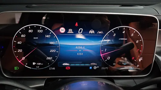 Mercedes-Benz GLC-Class X254 GLC300 4MATIC 2025 8