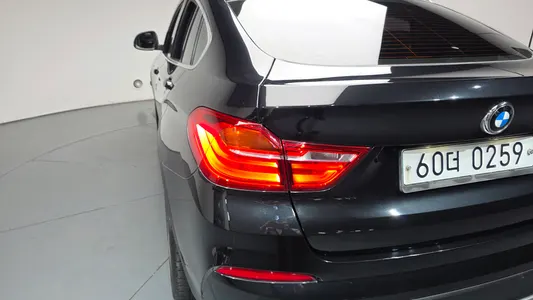 BMW X4 (F26) xDrive20d 2015 23