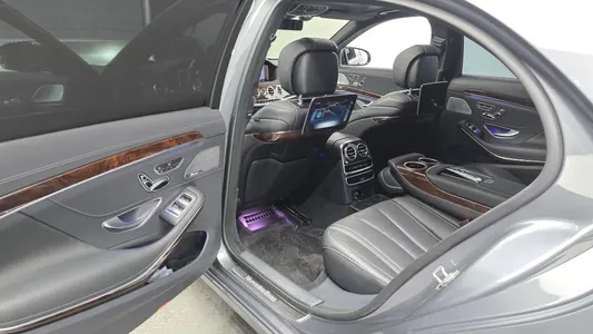 Mercedes-Benz S-Class W222 S560L 4MATIC 2019 11