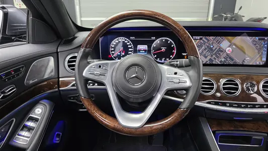 Mercedes-Benz S-Class W222 S560L 4MATIC 2019 12