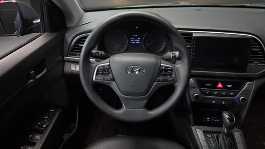 Hyundai AD 1.6 GDI 2016 13