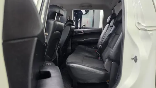 KG Mobility 코란도 스포츠 CX7 4WD 2012 12