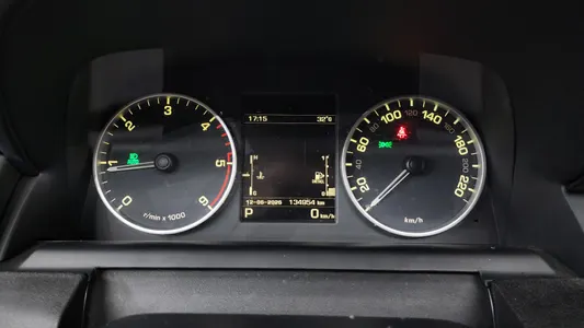 Land Rover 4 3.0 SDV6 HSE 2016 8
