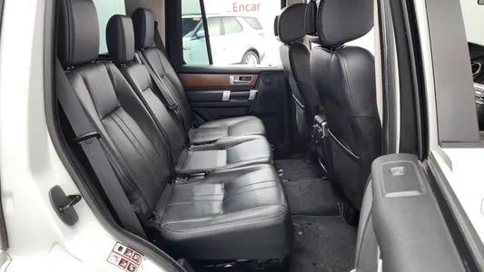 Land Rover 4 3.0 SDV6 HSE 2016 11