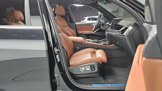 BMW X7 (G07) xDrive 40i M 6 2024 26