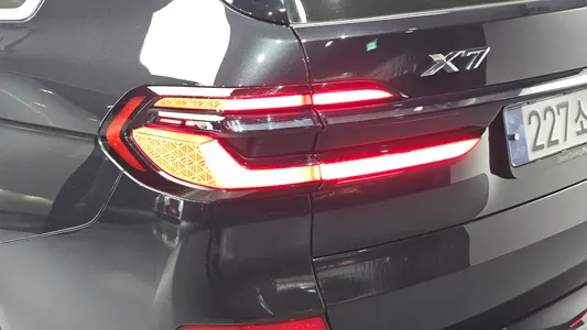 BMW X7 (G07) xDrive 40i M 6 2024 23
