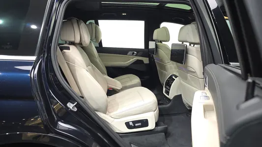 BMW X7 (G07) xDrive 40i M 6 2021 12