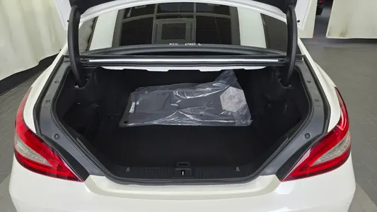 Mercedes-Benz CLS-Class W218 CLS250 d 4MATIC AMG Line 2017 31